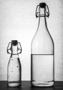 水道水を飲むと肌荒れが起きる理由は？