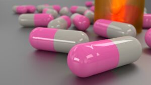 ニキビに対する抗生物質服用の影響とは？