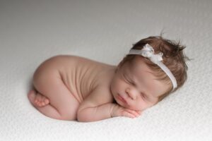 ニキビに対する睡眠不足の影響とは？