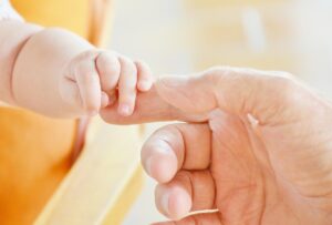 ニキビ改善に効果的なメラトニン分泌促進方法は？