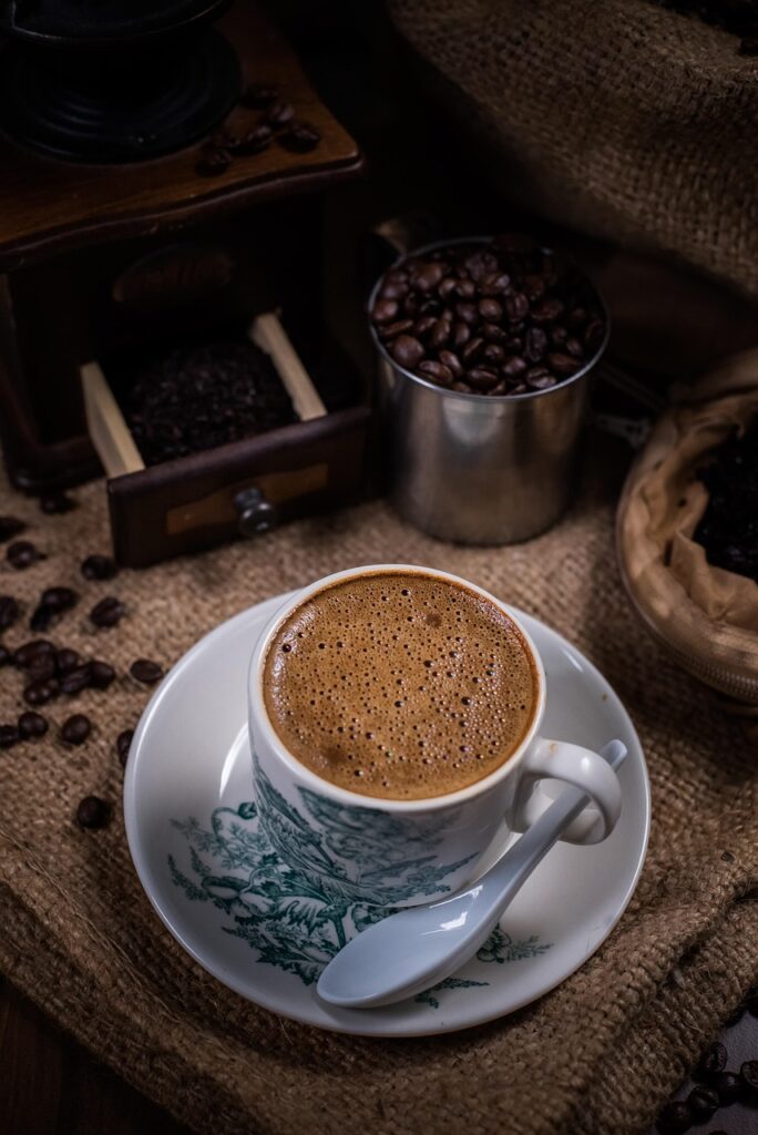 繰り返すニキビは水分摂取やコーヒーがカウントされるか？