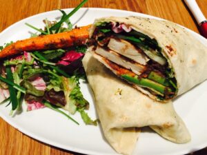 繰り返すニキビを改善するための食事見直し一週間プランは？