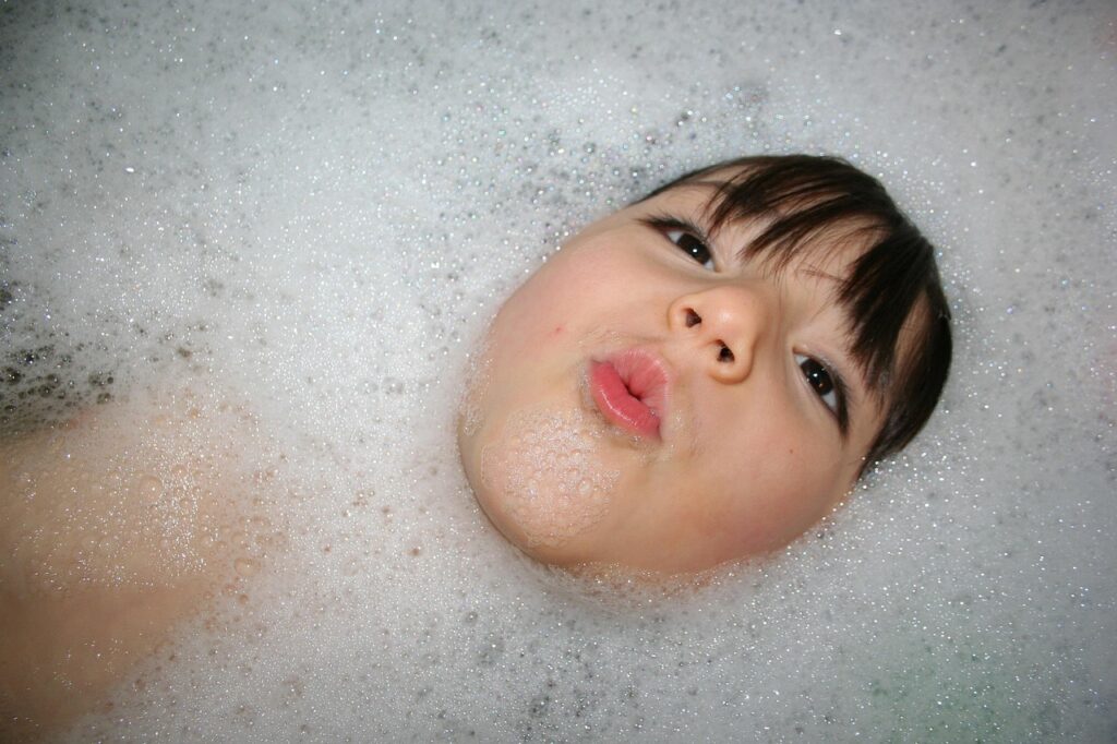 繰り返すニキビのストレス解消に最適なお風呂の時間とは？