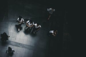 繰り返すニキビに悩む男子大学生が食生活を改善する方法は？