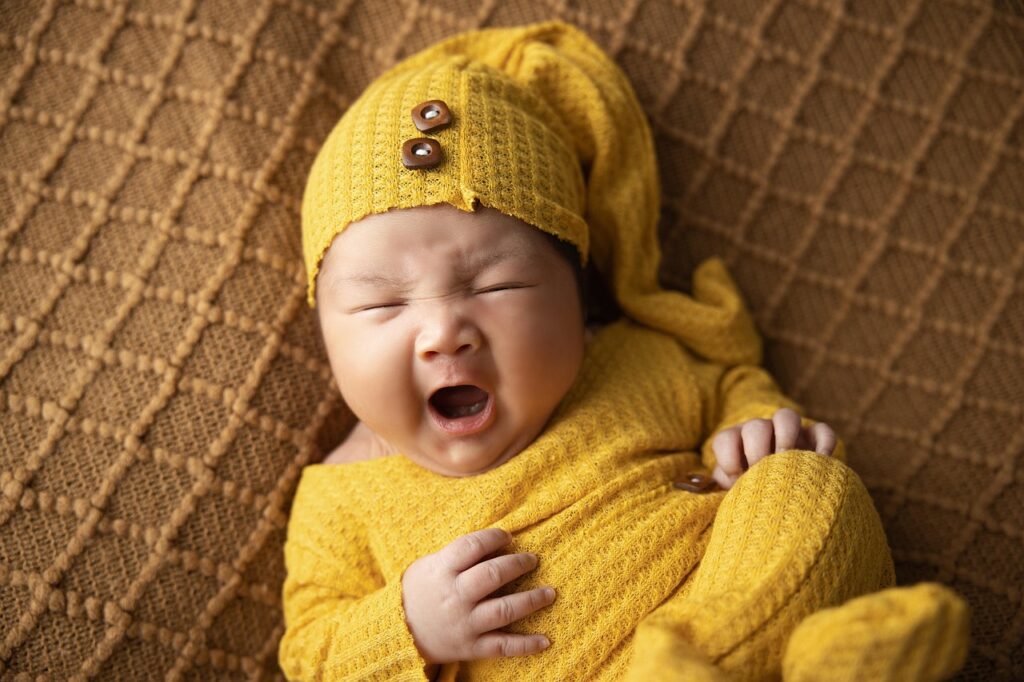 繰り返すニキビを防ぐための体内ケアにおける食事、睡眠、運動のバランスは？